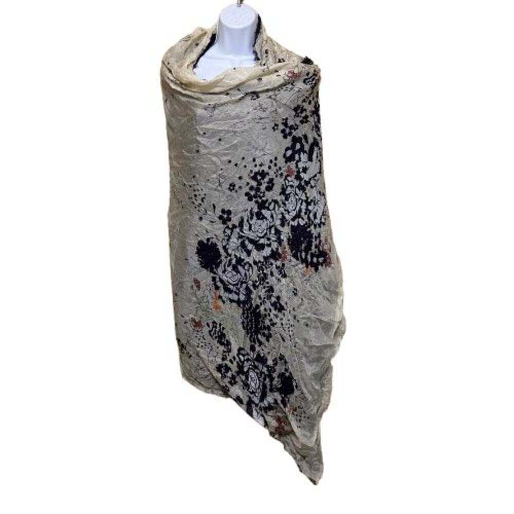 Roffe 100% Silk Shawl Wrap Scarf Women 40 x 64 Raw Hem Viscose Lined Floral Boho